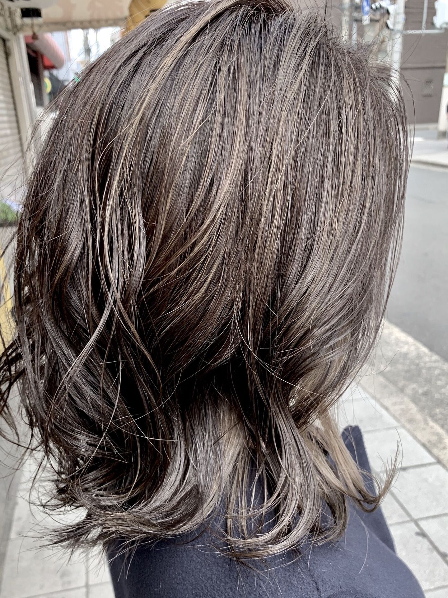 お洒落な白髪染めは谷町四丁目の美容室RanaCienで★